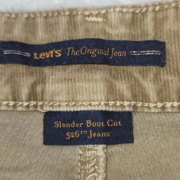 LEVIS WOMENS CORDUROY JEANS SLENDER BOOT CUT 526 - Picture 4 of 13